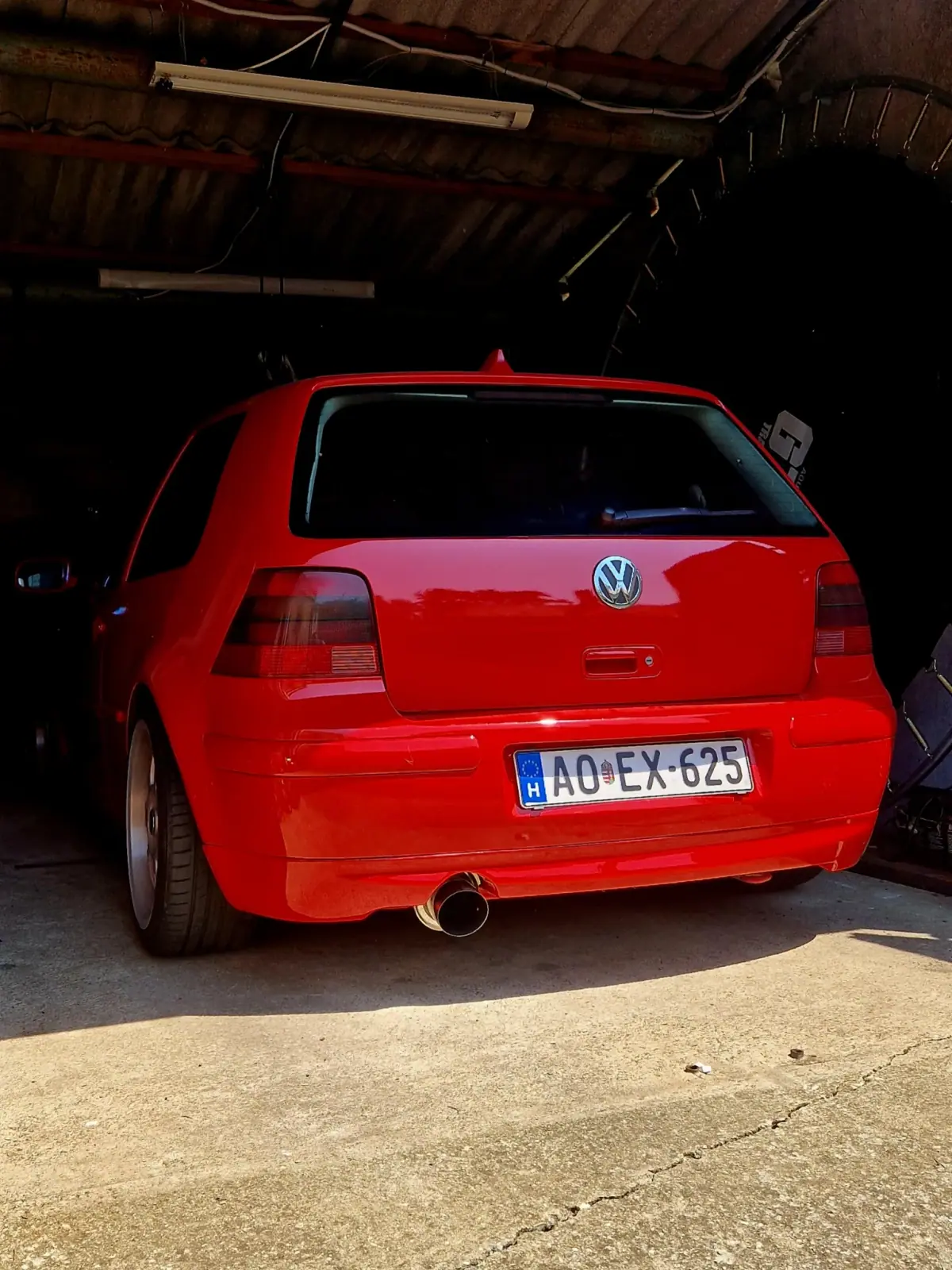 Volkswagen Golf GTI